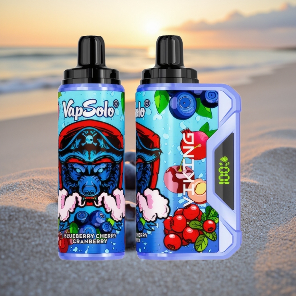 VapSolo VIKING 12000 Puffs Izmēram 44×28×92.6mm, 22ml EŠķidrums, Nikotīns 20/50 mg/ml, Type-C, LED Displejs, Garša: Dzērvene Ķirsis Zilene